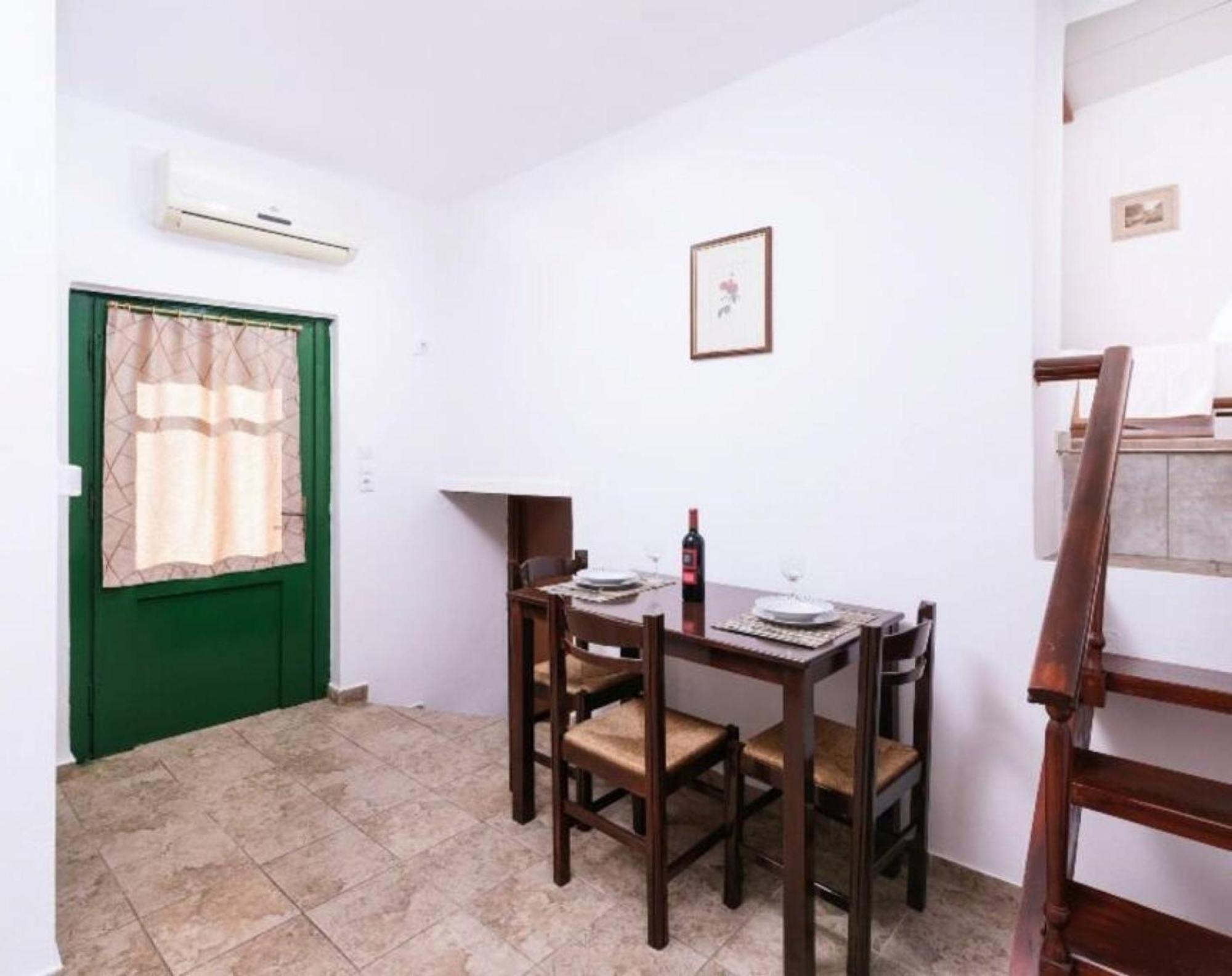 Apartment Panagiotis Kamilari Exteriör bild